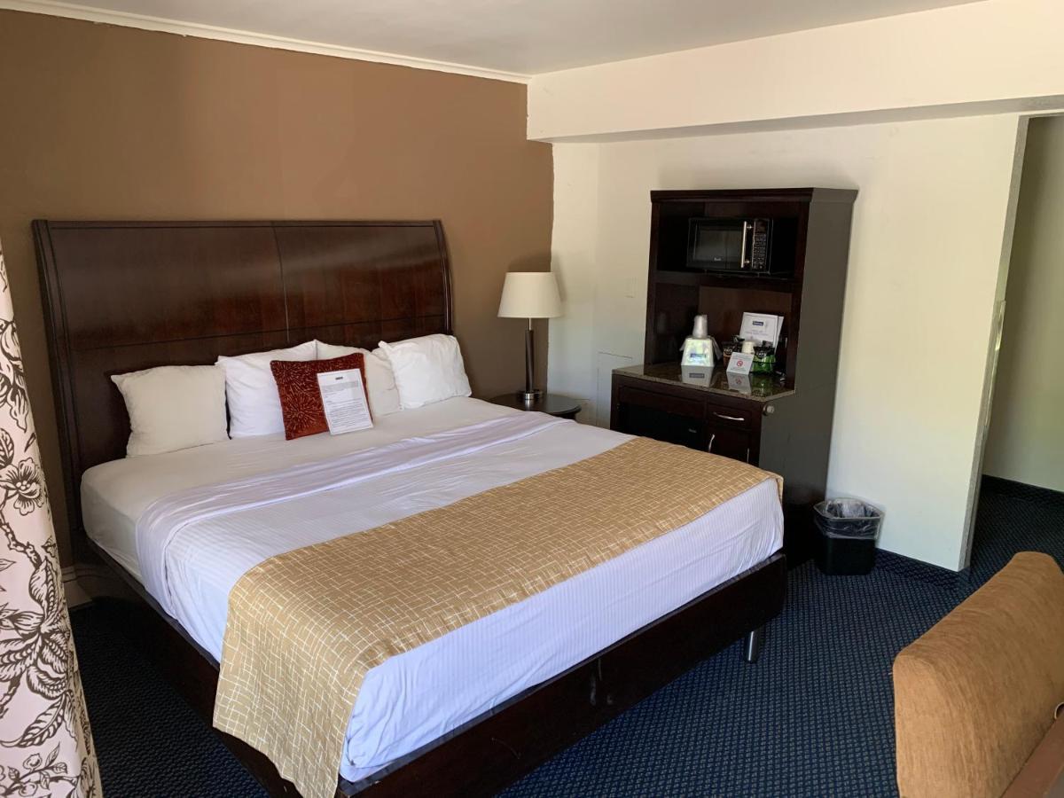 Travelodge By Wyndham Rapid City Ngoại thất bức ảnh